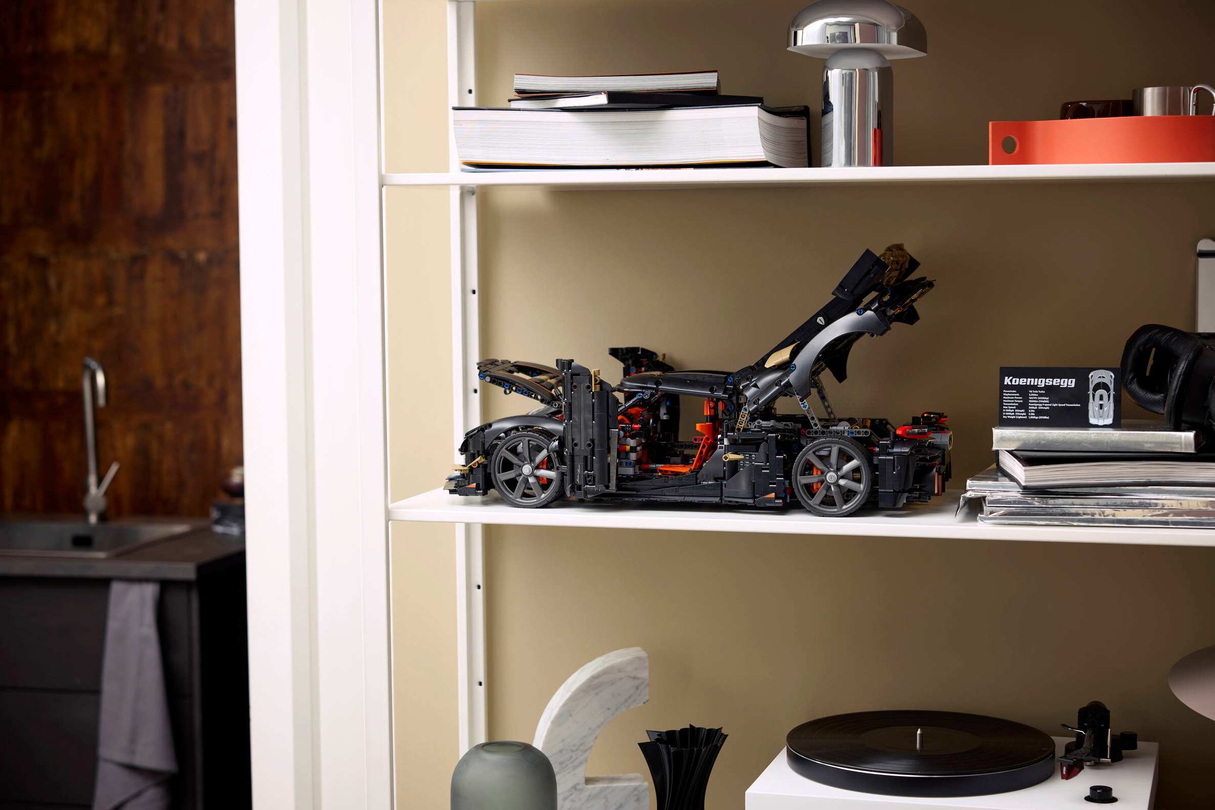 Koenigsegg Sadair’s Spear Megacar #42232 (4104+pcs)