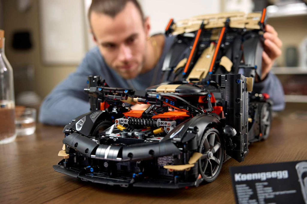Koenigsegg Sadair’s Spear Megacar #42232 (4104+pcs)