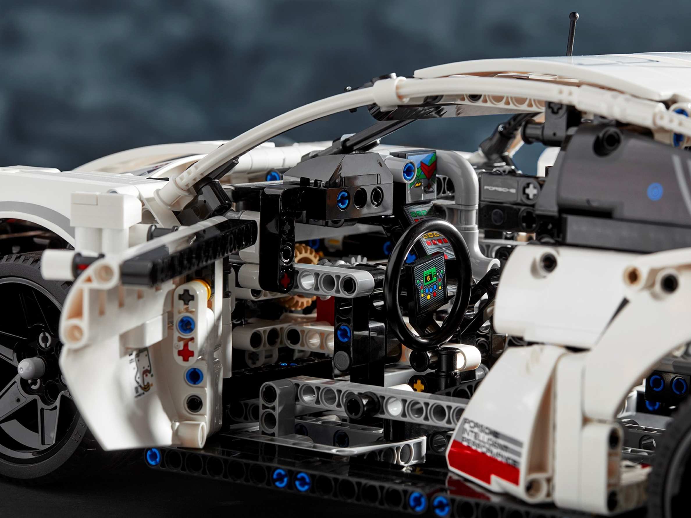 LEGO Porsche 911 RSR TECHNIC 42096 (1580+pcs)