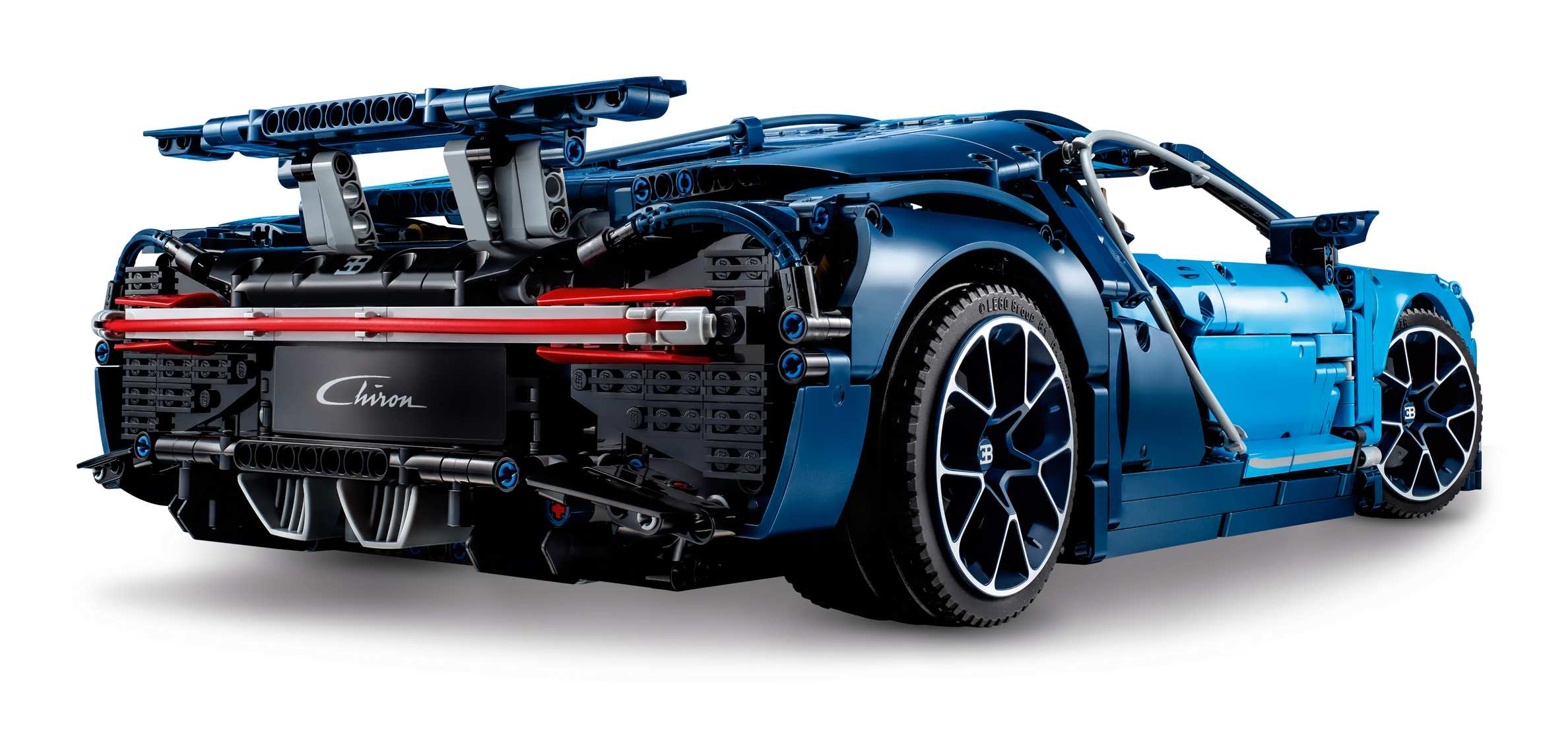 LEGO Bugatti Chiron TECHNIC 42083 (3599+pcs)