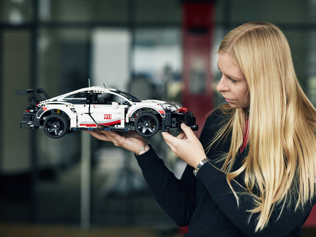 LEGO Porsche 911 RSR TECHNIC 42096 (1580+pcs)