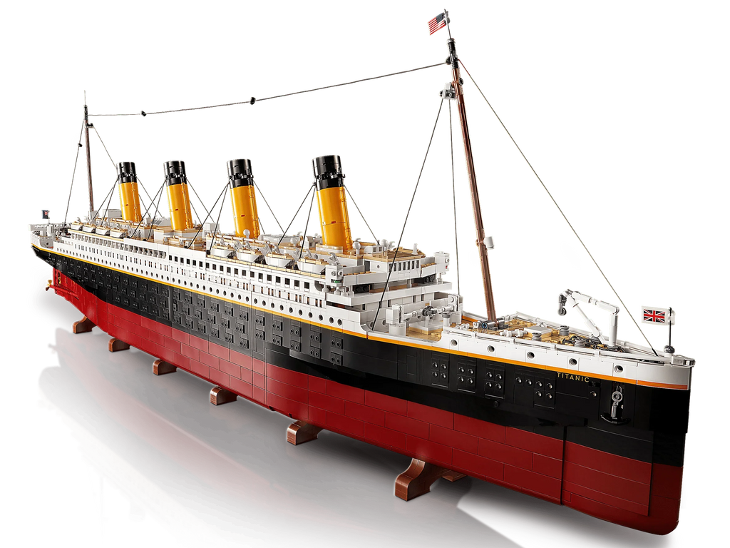 LEGO Titanic 10294 (9090+pcs)