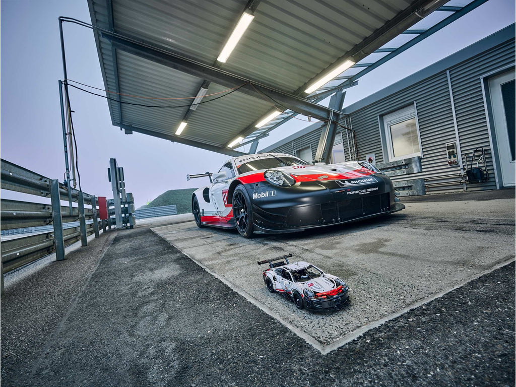 LEGO Porsche 911 RSR TECHNIC 42096 (1580+pcs)