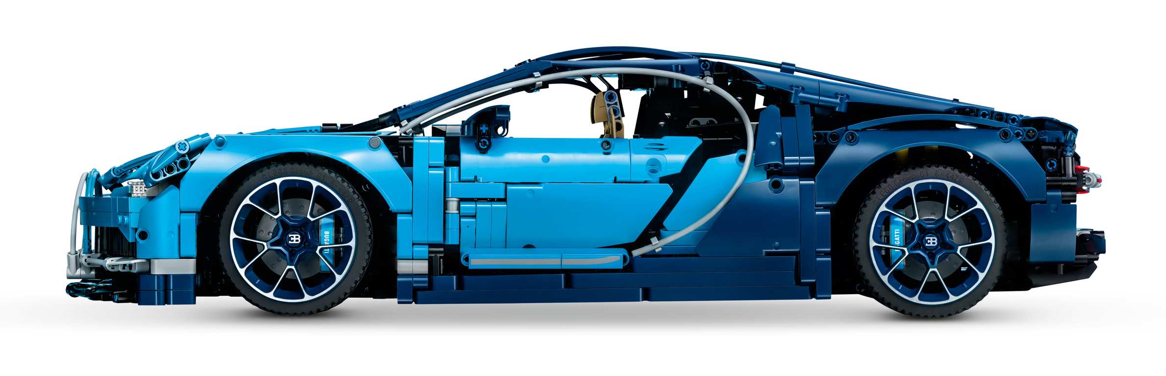 LEGO Bugatti Chiron TECHNIC 42083 (3599+pcs)