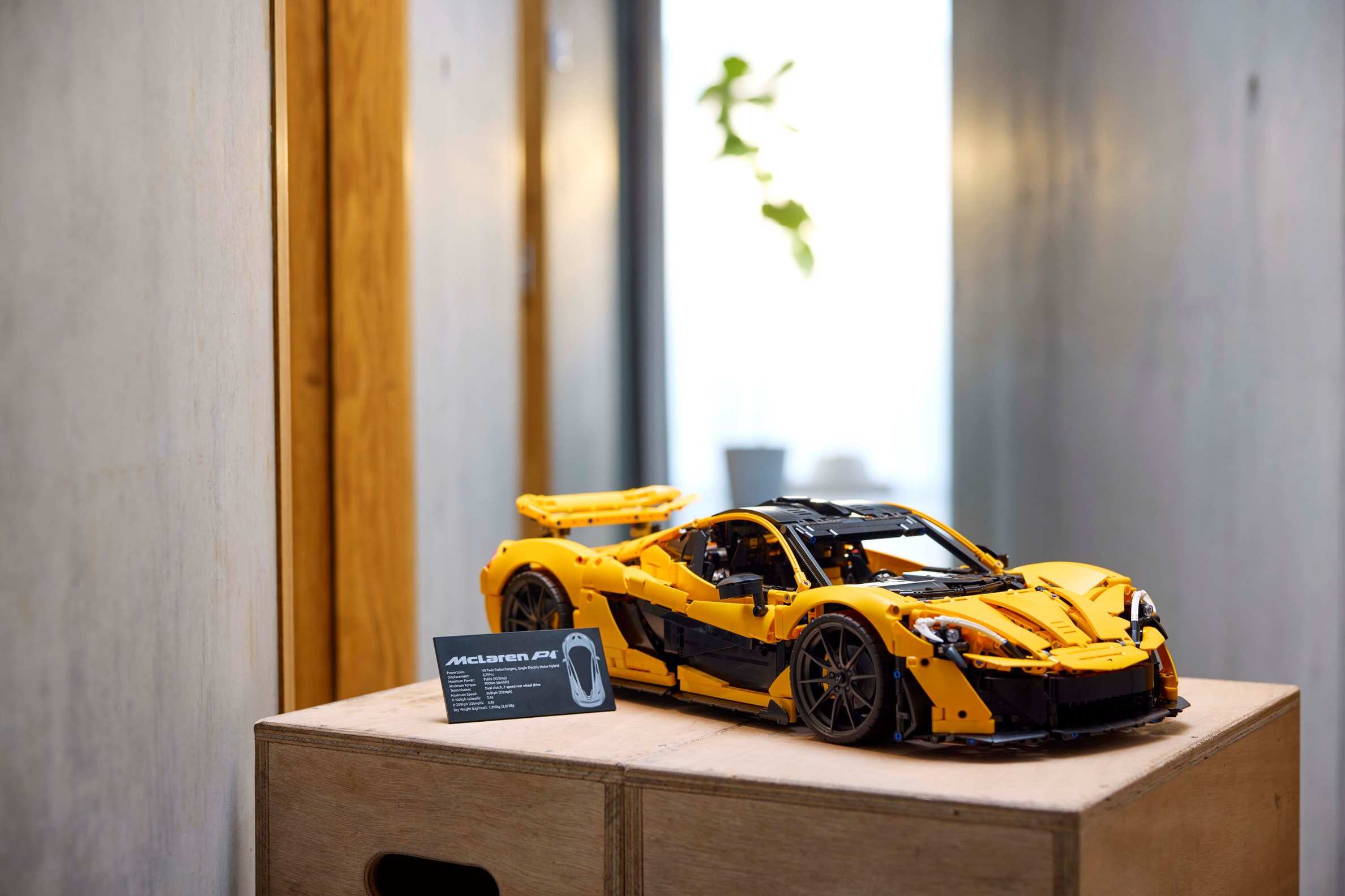 LEGO McLaren P1 TECHNIC 42172 (3893+pcs)