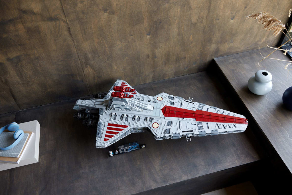 Venator-Class Republic Attack
Cruiser #75367 (5374+pcs)