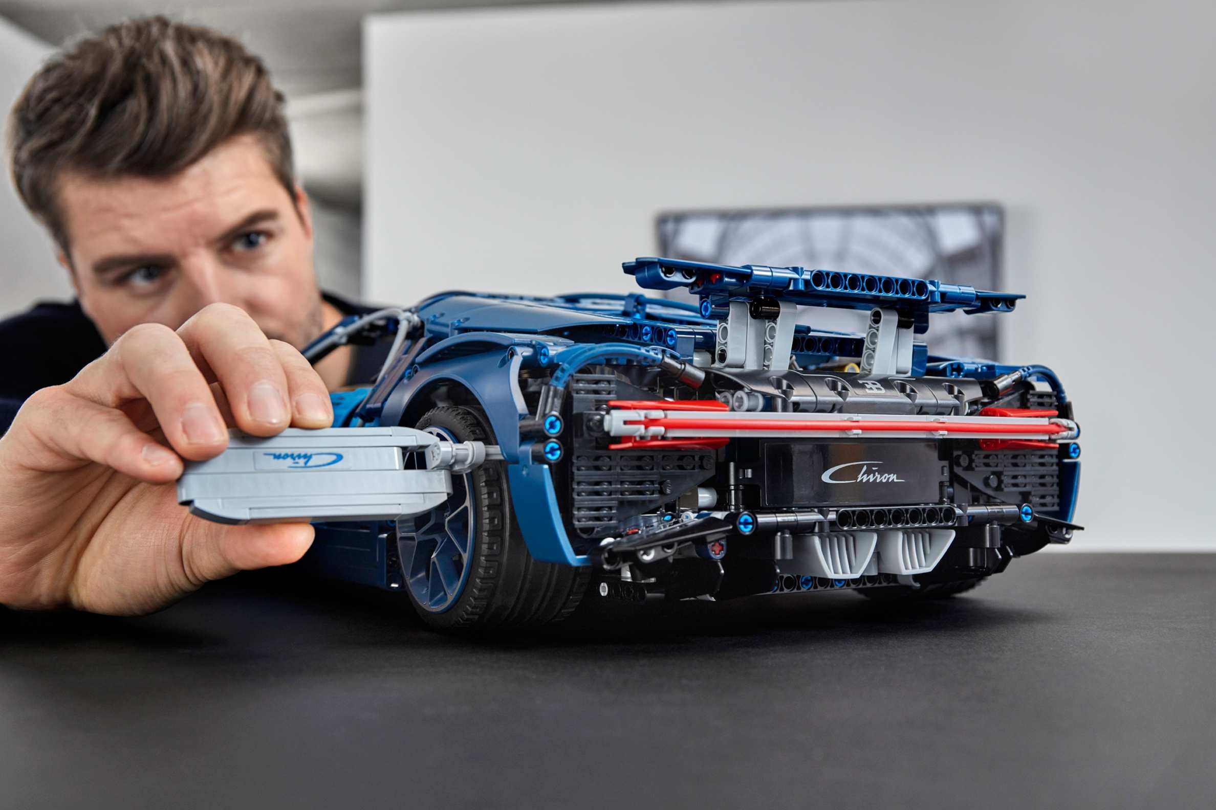 LEGO Bugatti Chiron TECHNIC 42083 (3599+pcs)