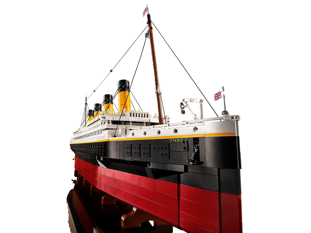 LEGO Titanic 10294 (9090+pcs)